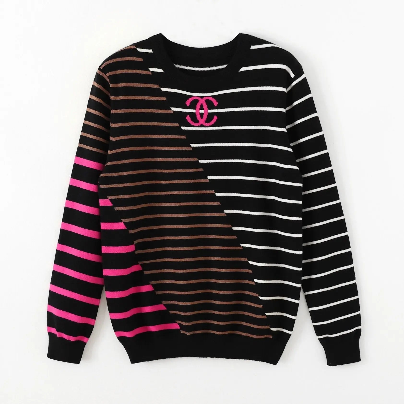 CHANEL - SWEATSHIRT - https://treadfitpro.com/